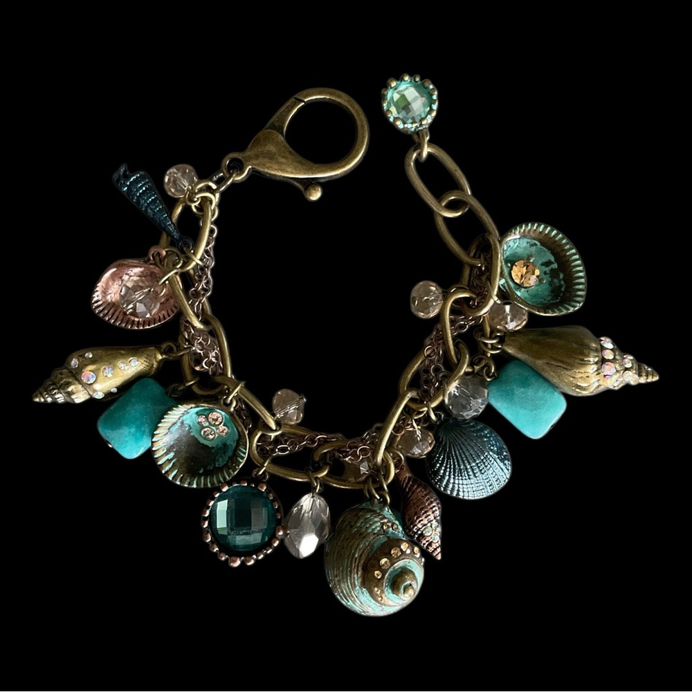 💖 Mythologie Shell & Crystal Charm Bracelet 💖